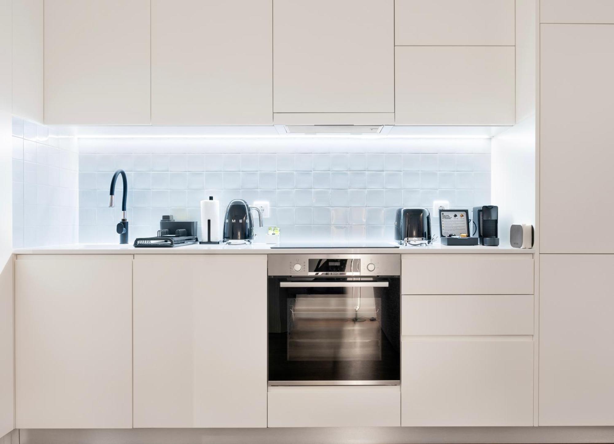 Catarina Serviced Apartments (Adults Only) Porto Værelse billede