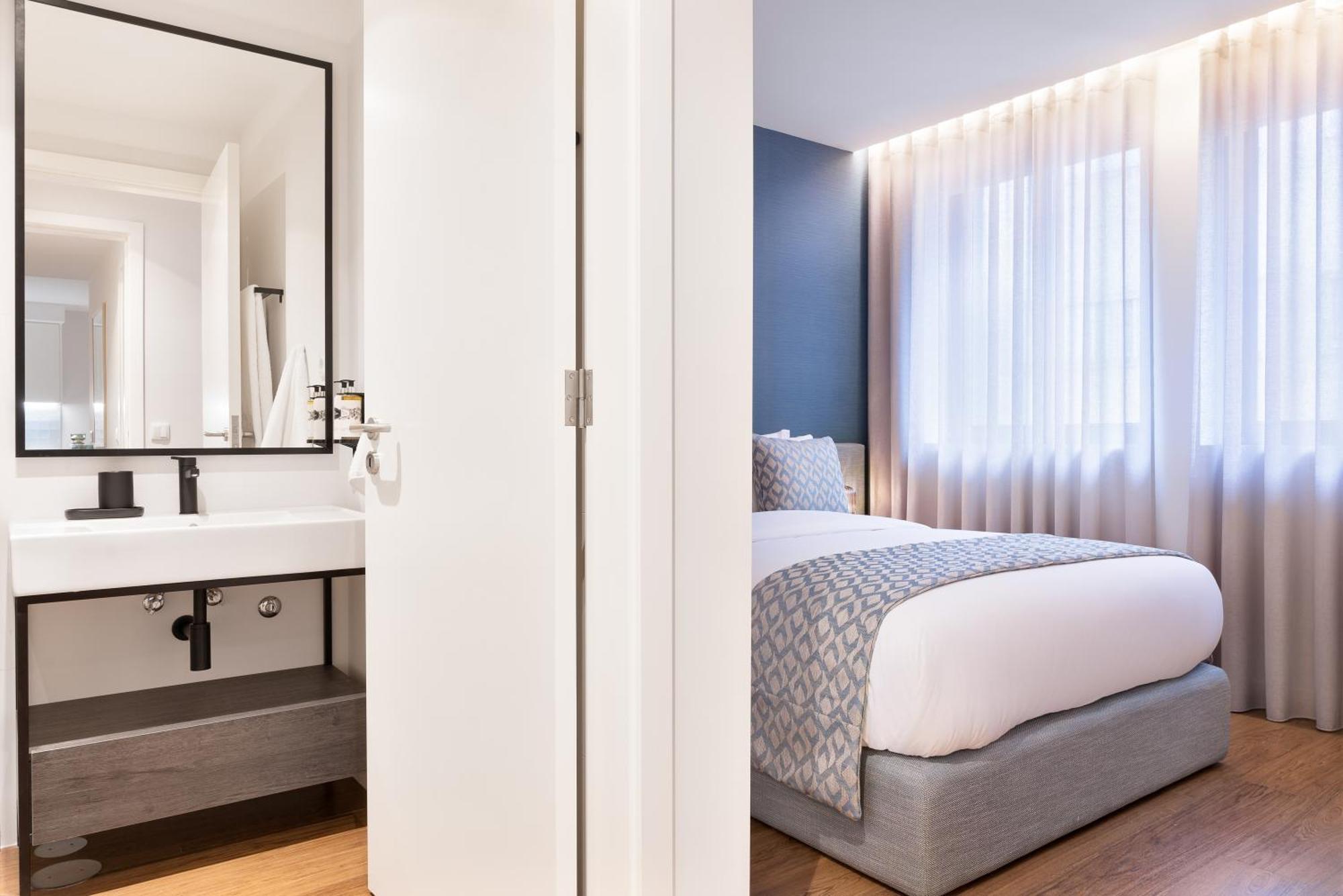 Catarina Serviced Apartments (Adults Only) Porto Værelse billede